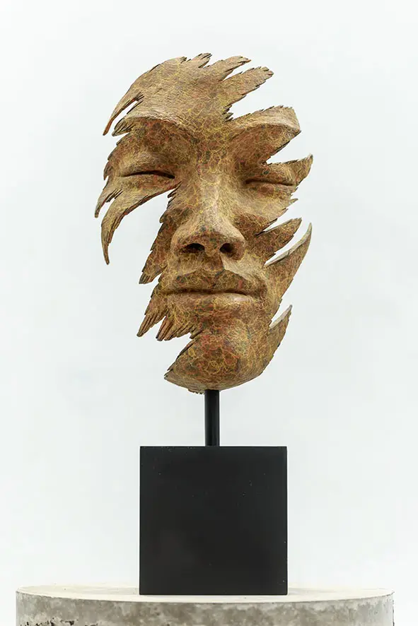 Picture of bronze sculpture Faces II, by Anton Smit